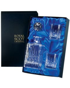 This Royal Scot Crystal London Square Whisky Set will be presented inside a satin-lined gift box.