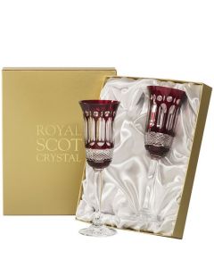These Belgravia 2 x 18cl Ruby Red Champagne Flutes will be presented inside a gold Royal Scot Crystal gift box that has been lined with ivory satin. 