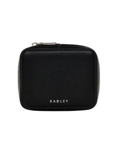This Commute Street Small Zip-Around Jewellery Pouch by Radley is made out of cowhide leather with a grainy texture.