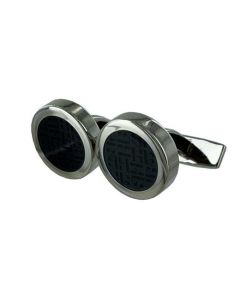 This pair of Hugo Boss cufflinks come with a lacquer centre with a silver surround. 