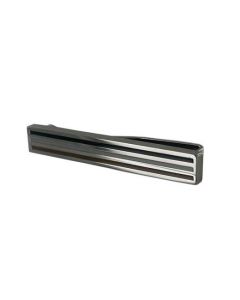 This Huge Boss silver tie clip comes with a striped design on the front.