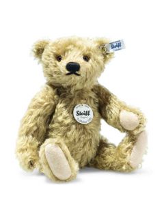 This 1920s Classic Teddy Bear (25cm) has been designed by Steiff.