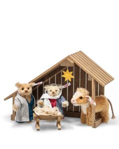 This 4-Piece Nativity Set 2022 is designed by Steiff. 