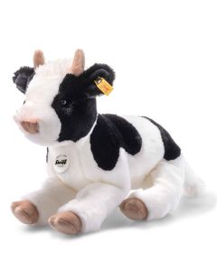 This is Luise the Calf designed by Steiff. 