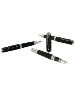 This Montblanc Victor Hugo pen set comes with a fountain pen, ballpoint and pencil.