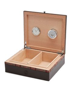 This WOLF 1834 x WM Brown Humidor features a cedar wood interior. 