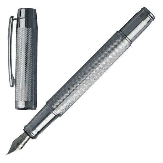 Bold Chrome-Plated Fountain Pen