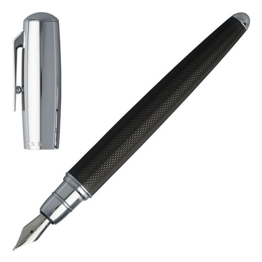 Pure Black Lacquer Fountain Pen