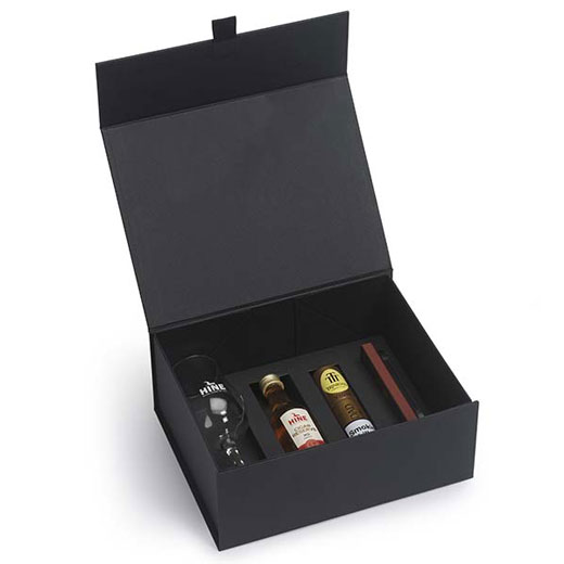 & Hine Cigar Reserve XO Cognac Gift Box
